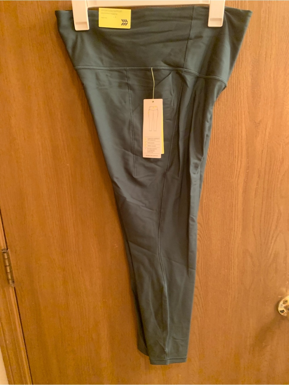 all in motion Dark Green High-Rise Pocketed 7/8 length Leggings